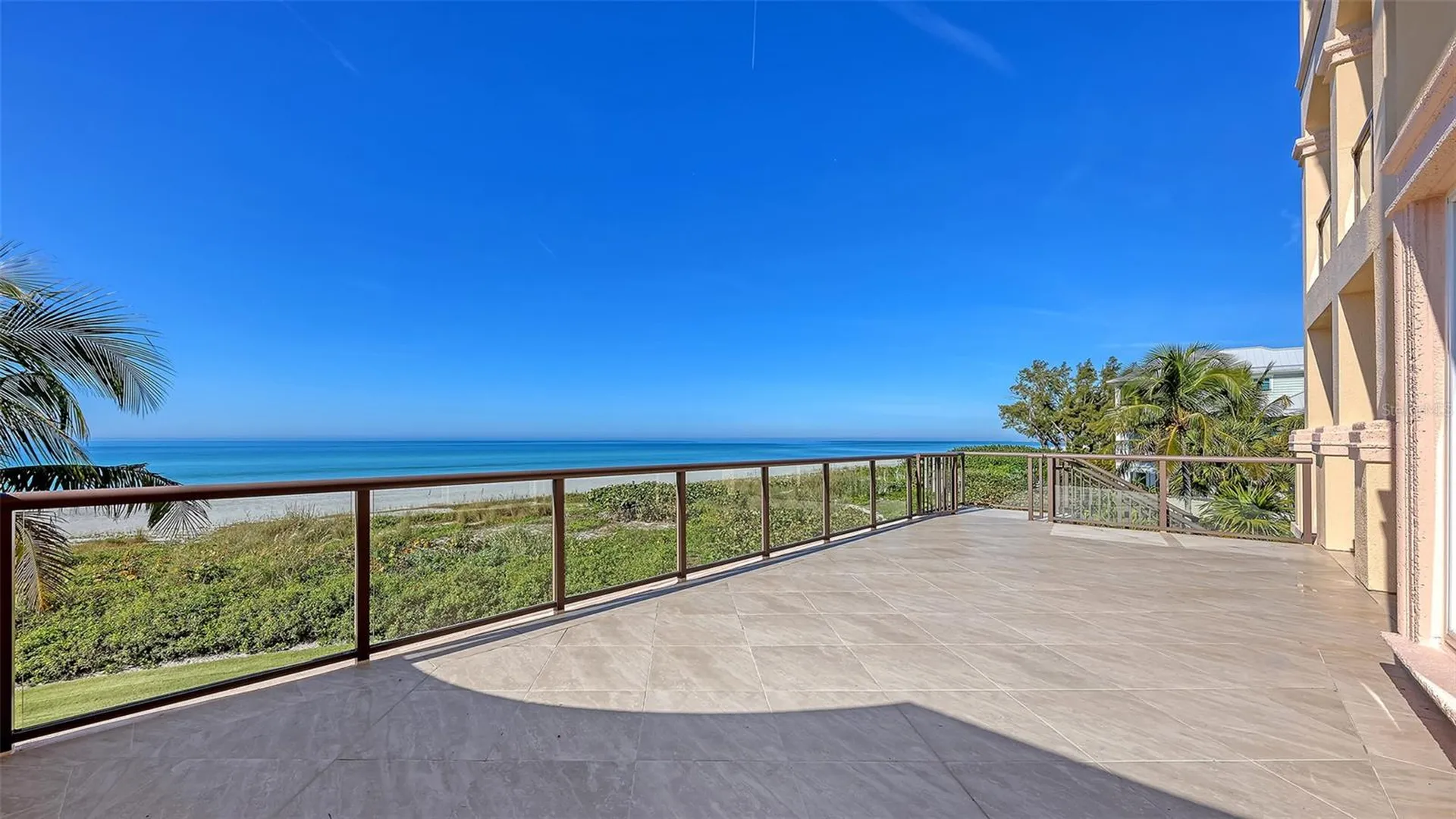 4995 Gulf Of Mexico Drive Longboat Key FL 34228