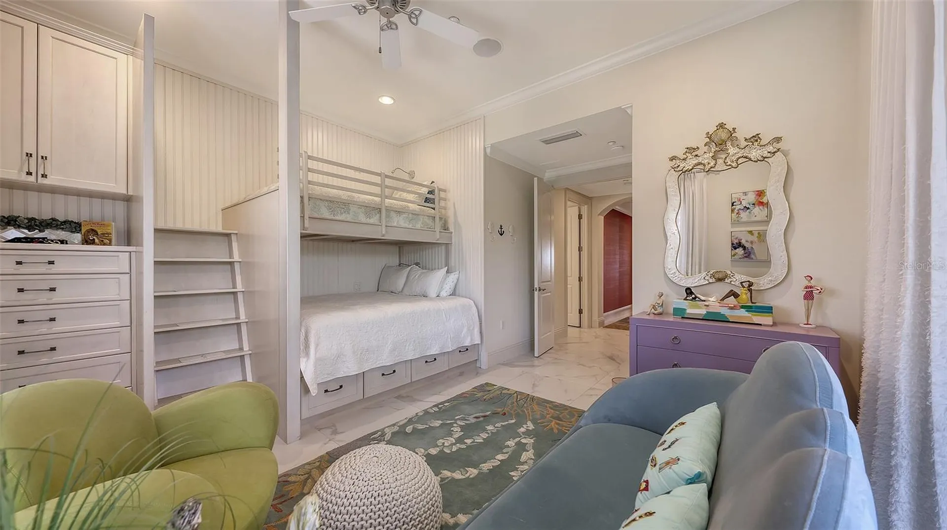 4995 Gulf Of Mexico Drive Longboat Key FL 34228