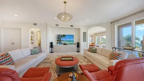 4995 Gulf Of Mexico Drive Longboat Key FL 34228