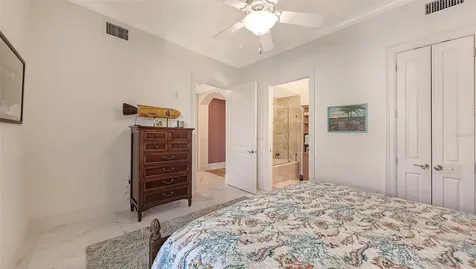 4995 Gulf Of Mexico Drive Longboat Key FL 34228