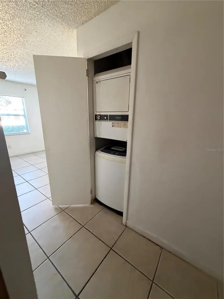 1 Lake Villa Way Kissimmee FL 34743