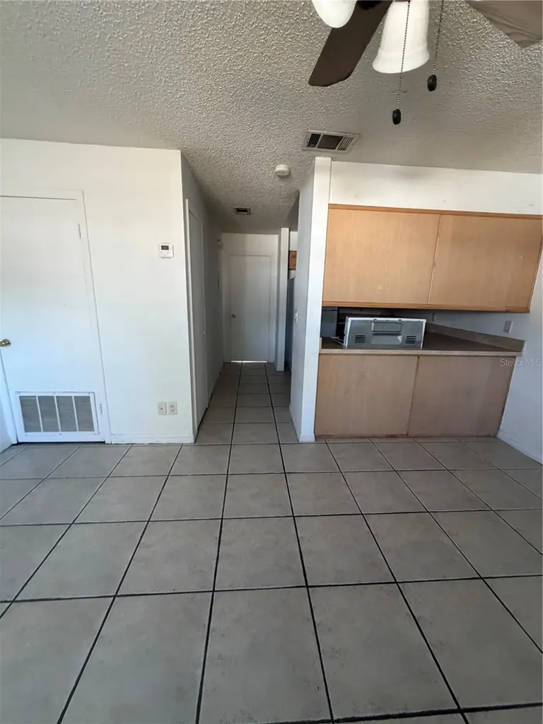 1 Lake Villa Way Kissimmee FL 34743