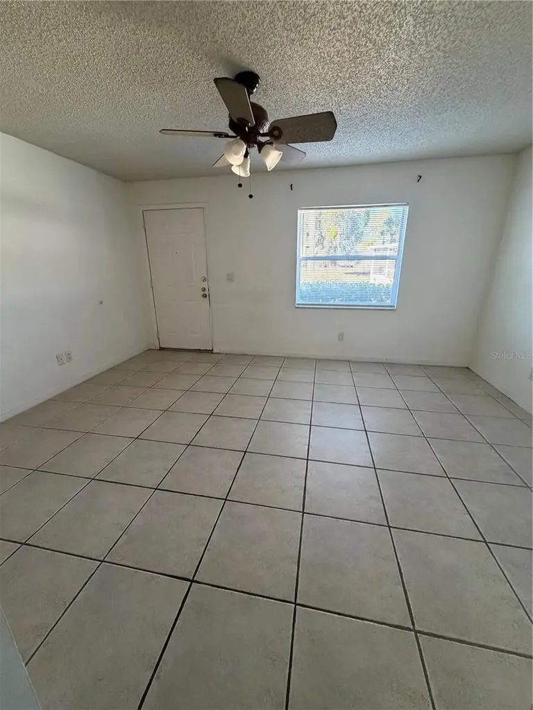 1 Lake Villa Way Kissimmee FL 34743