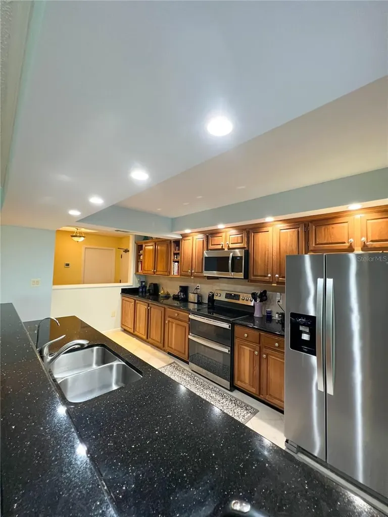 14810 Rue De Bayonne Clearwater FL 33762