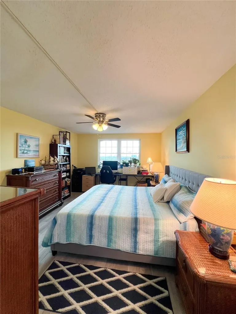 14810 Rue De Bayonne Clearwater FL 33762
