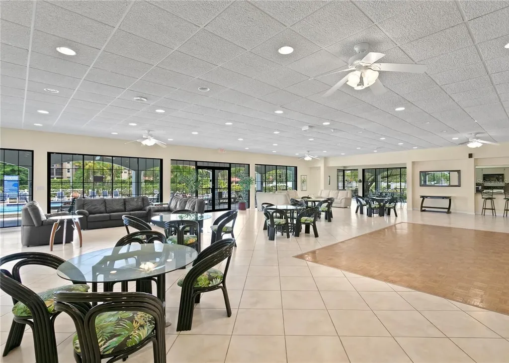 14810 Rue De Bayonne Clearwater FL 33762