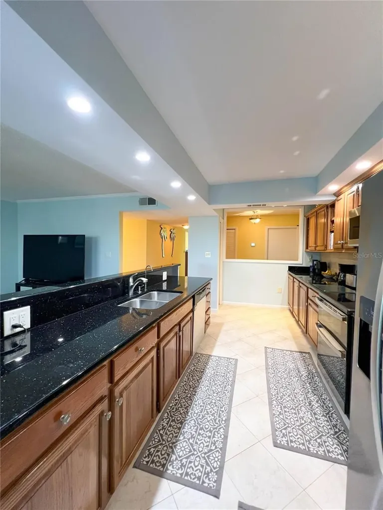 14810 Rue De Bayonne Clearwater FL 33762
