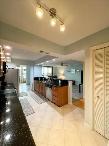 14810 Rue De Bayonne Clearwater FL 33762