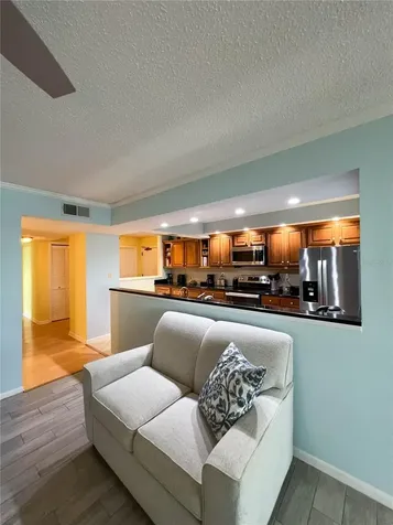 14810 Rue De Bayonne Clearwater FL 33762