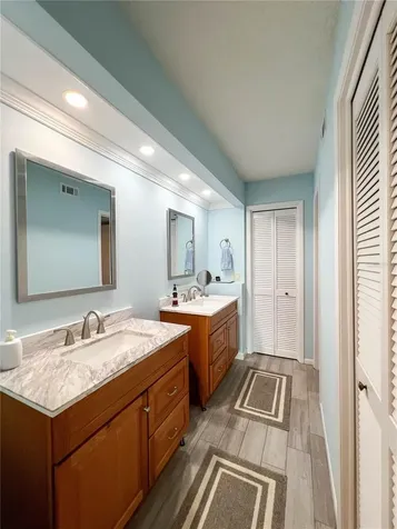 14810 Rue De Bayonne Clearwater FL 33762