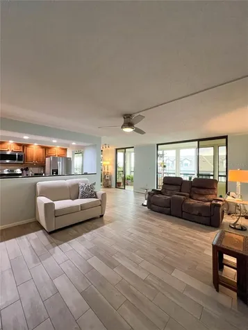 14810 Rue De Bayonne Clearwater FL 33762