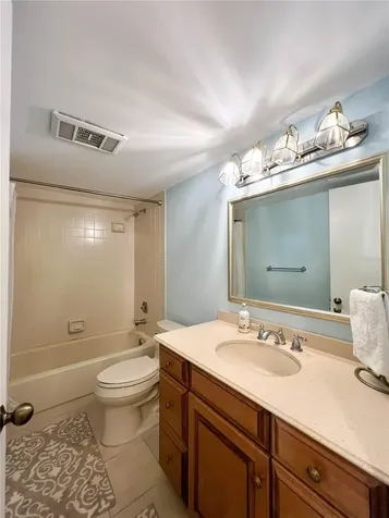 14810 Rue De Bayonne Clearwater FL 33762