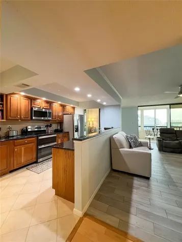 14810 Rue De Bayonne Clearwater FL 33762