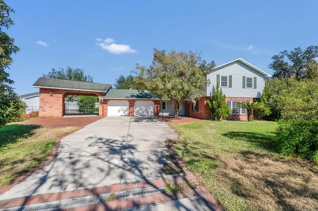 223 Denese Lane Auburndale FL 33823