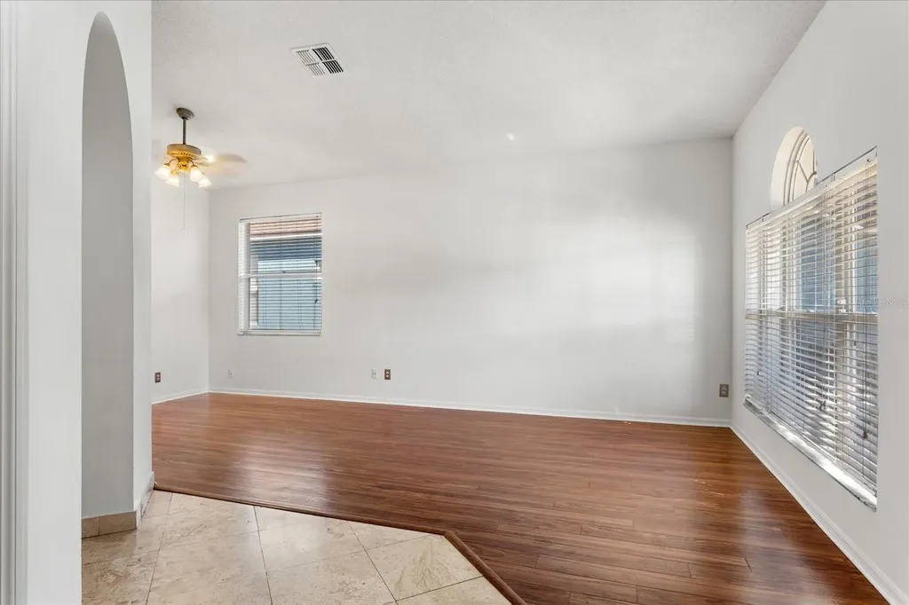 13714 Huntwick Drive Orlando FL 32837