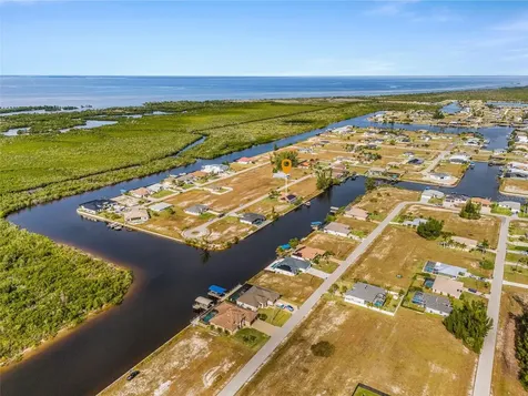 2847 NW 46th Place Cape Coral FL 33993