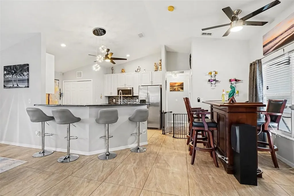 306 NE 29th Terrace Cape Coral FL 33909