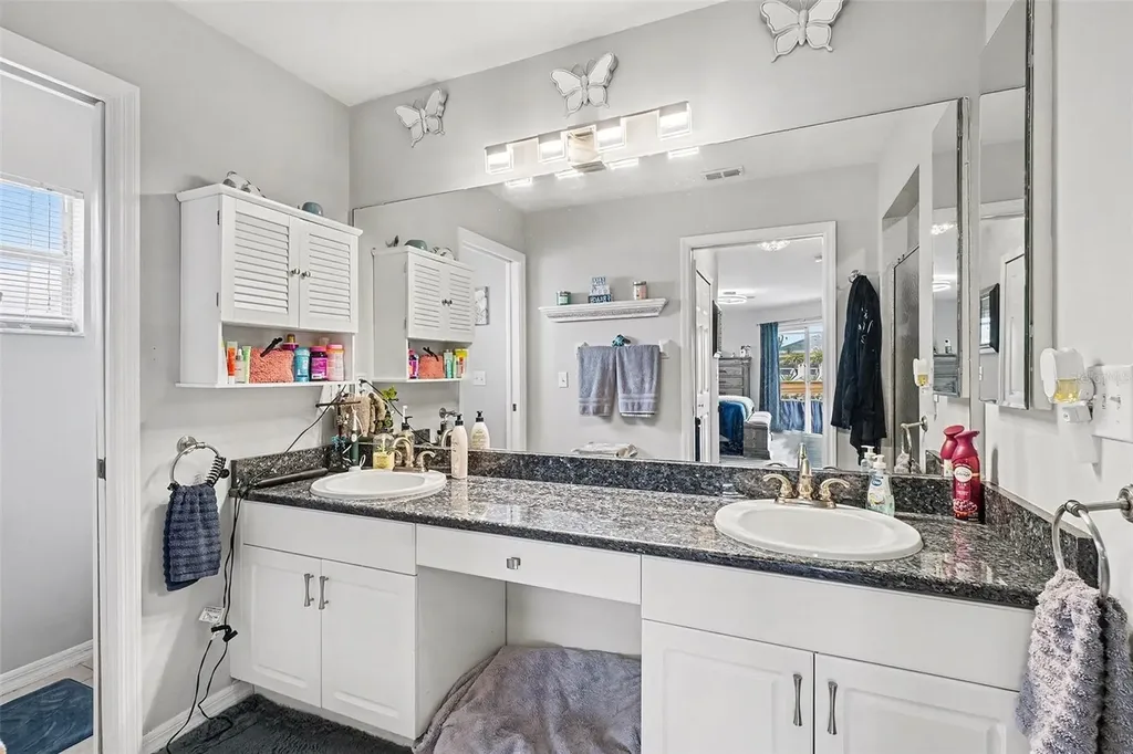 306 NE 29th Terrace Cape Coral FL 33909