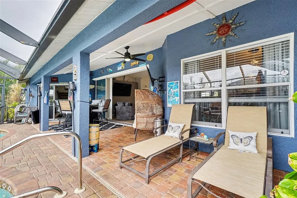 306 NE 29th Terrace Cape Coral FL 33909