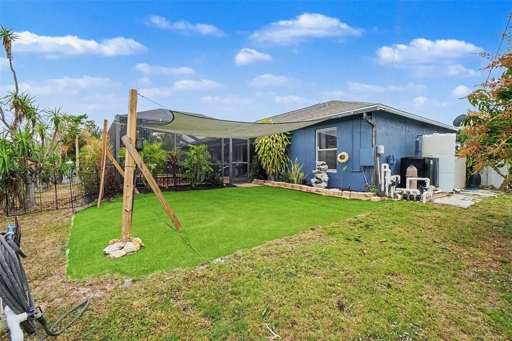 306 NE 29th Terrace Cape Coral FL 33909