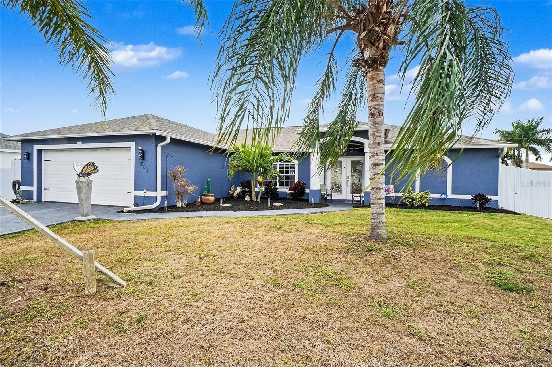 306 NE 29th Terrace Cape Coral FL 33909
