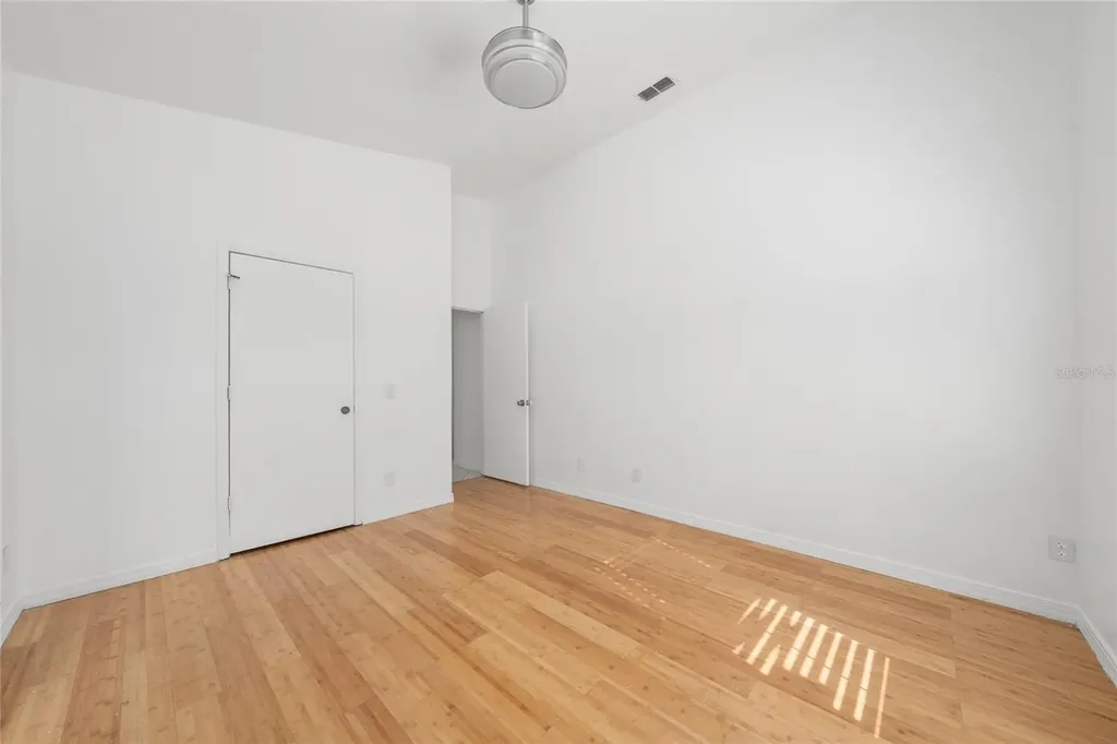 2044 Donegan Place Orlando FL 32826