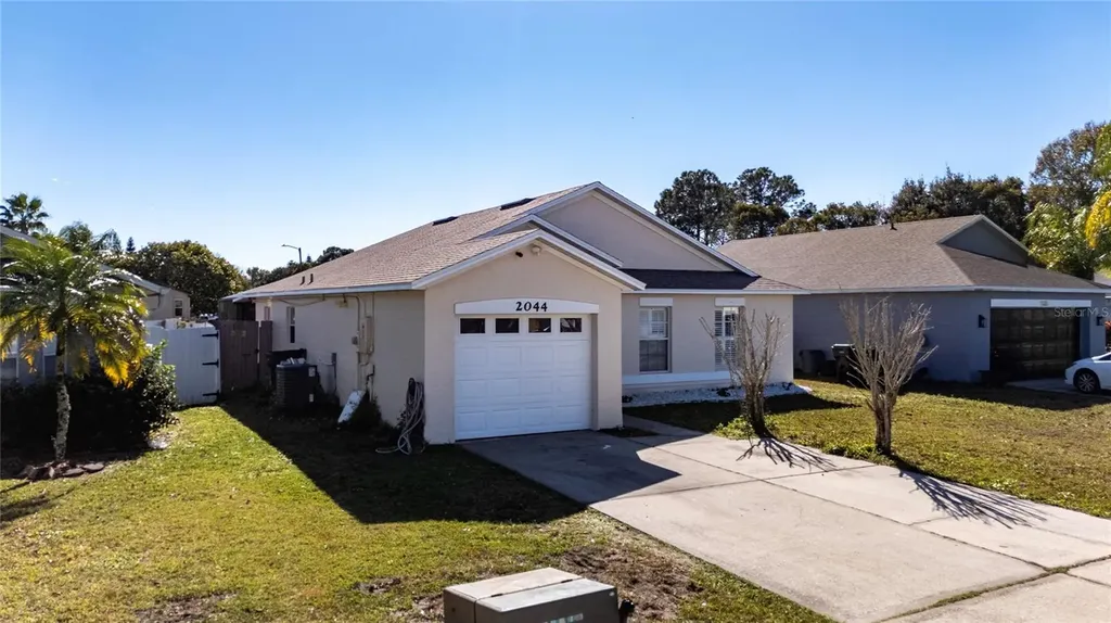 2044 Donegan Place Orlando FL 32826