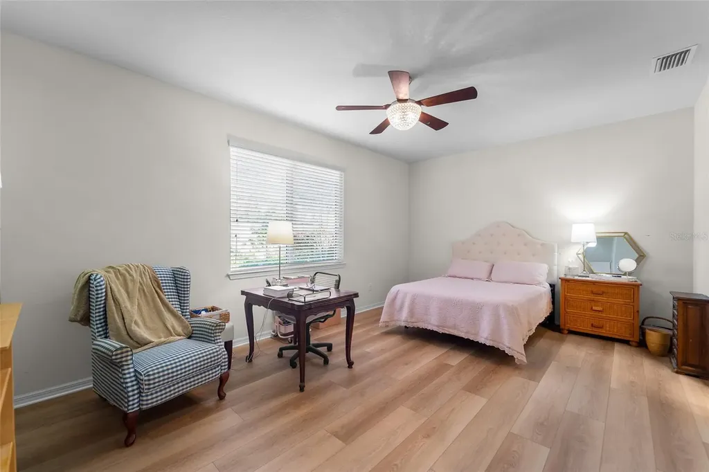 6306 Kenava Loop Palmetto FL 34221