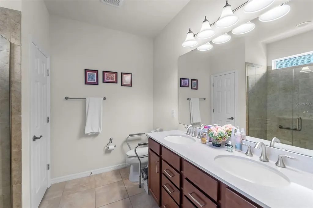 6306 Kenava Loop Palmetto FL 34221