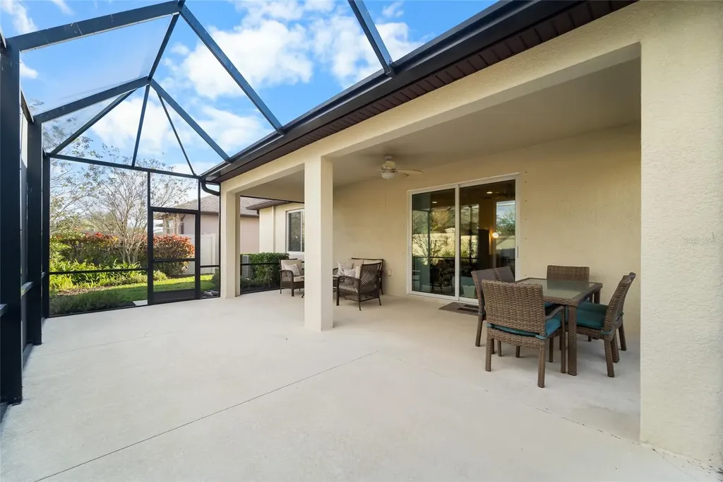 6306 Kenava Loop Palmetto FL 34221