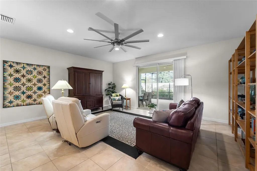 6306 Kenava Loop Palmetto FL 34221