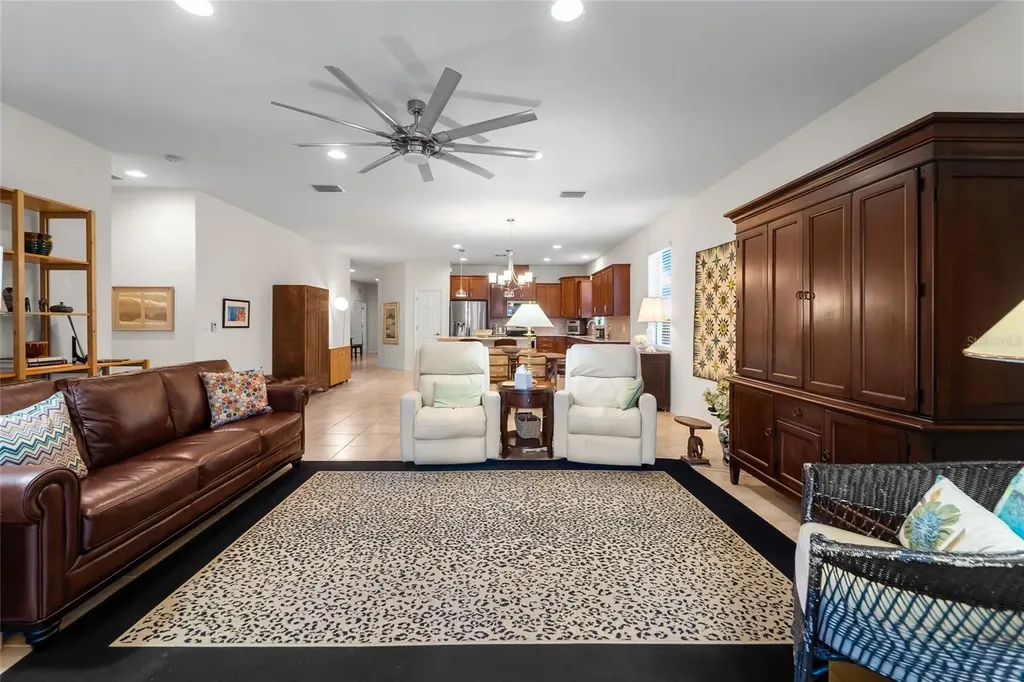 6306 Kenava Loop Palmetto FL 34221