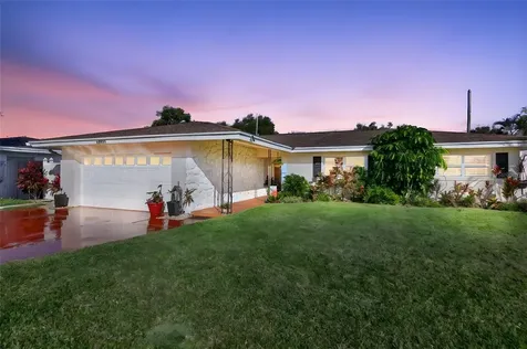 13931 Dominica Drive Seminole FL 33776