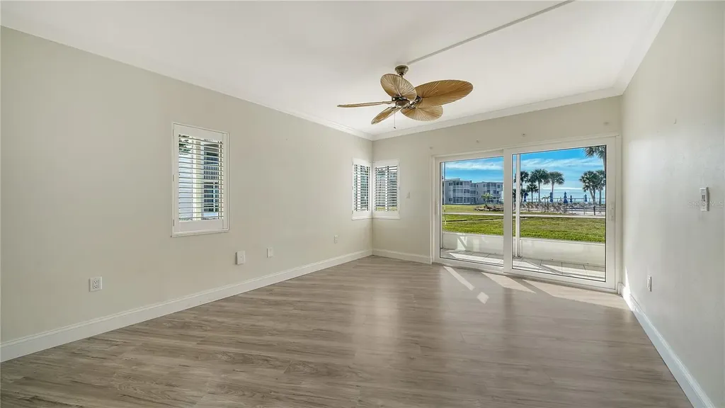 4835 Gulf Of Mexico Drive Longboat Key FL 34228
