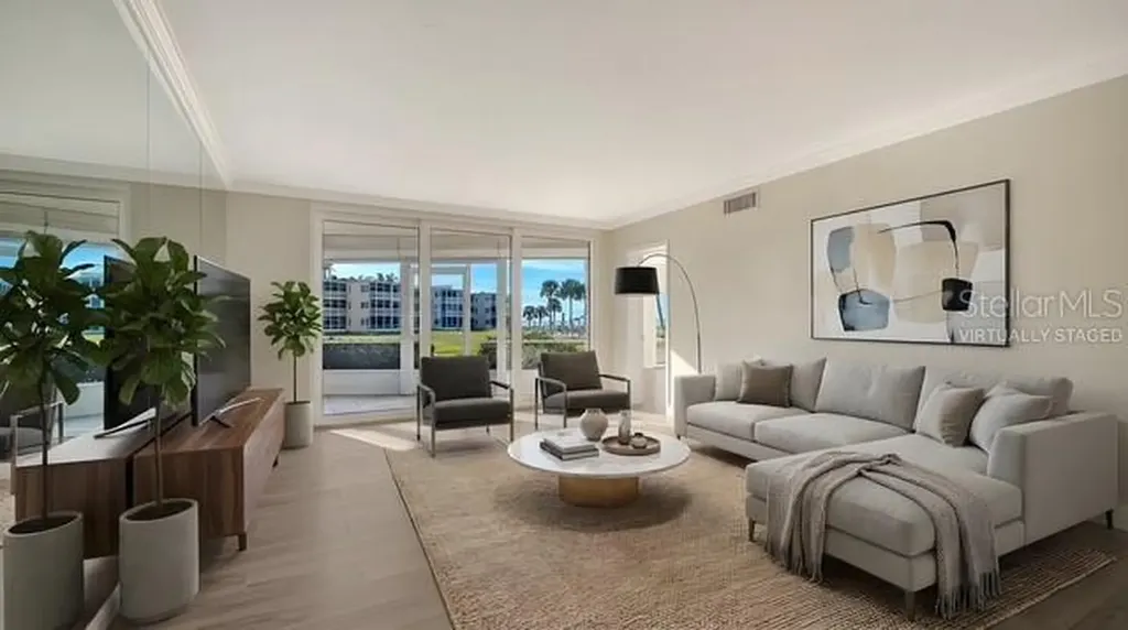 4835 Gulf Of Mexico Drive Longboat Key FL 34228