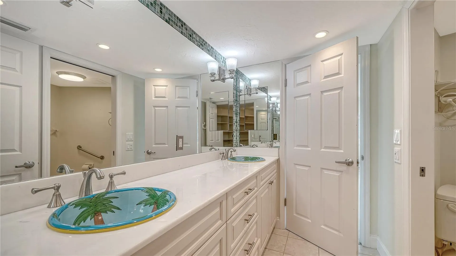 4835 Gulf Of Mexico Drive Longboat Key FL 34228