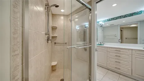 4835 Gulf Of Mexico Drive Longboat Key FL 34228