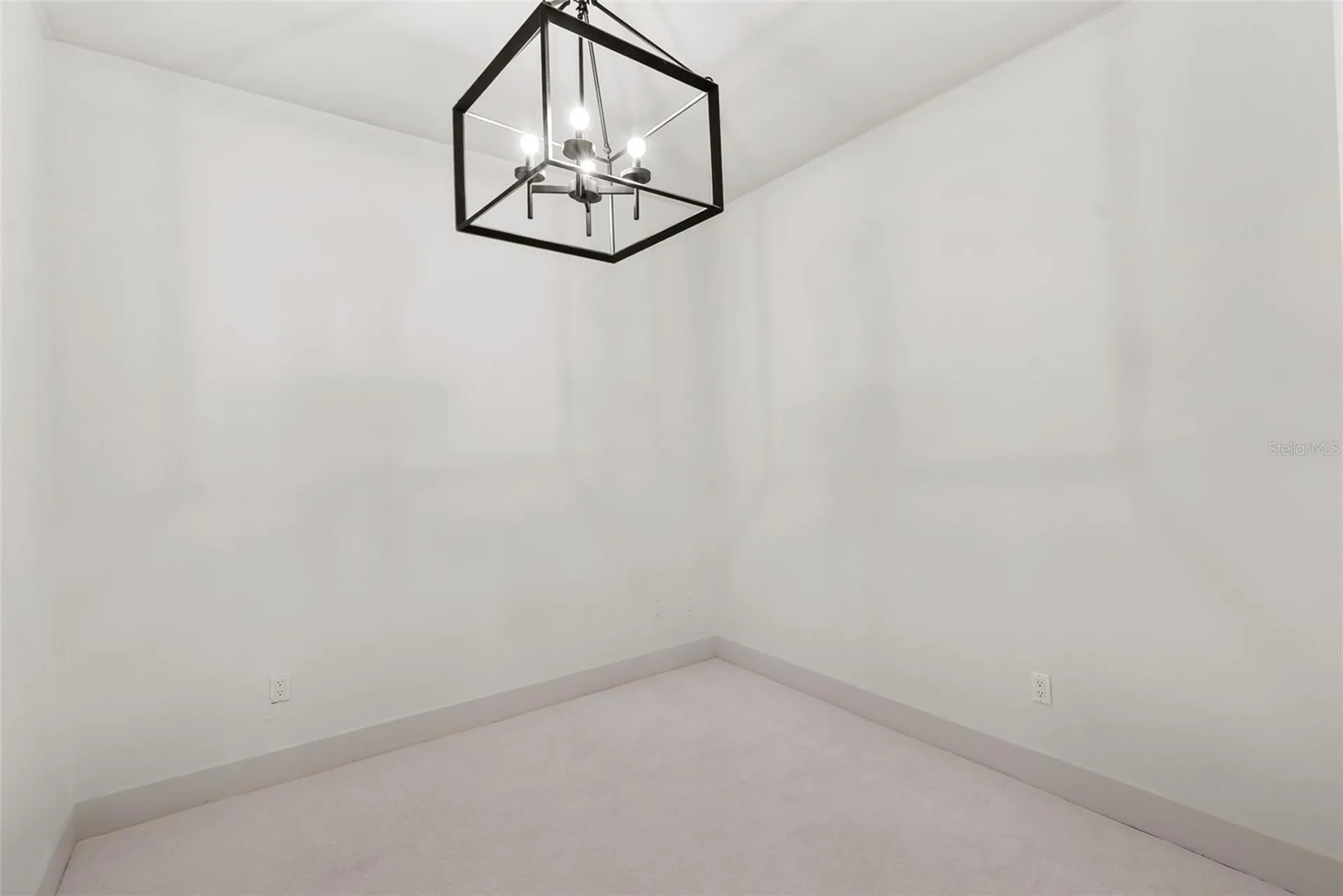 1208 E Kennedy Boulevard Tampa FL 33602