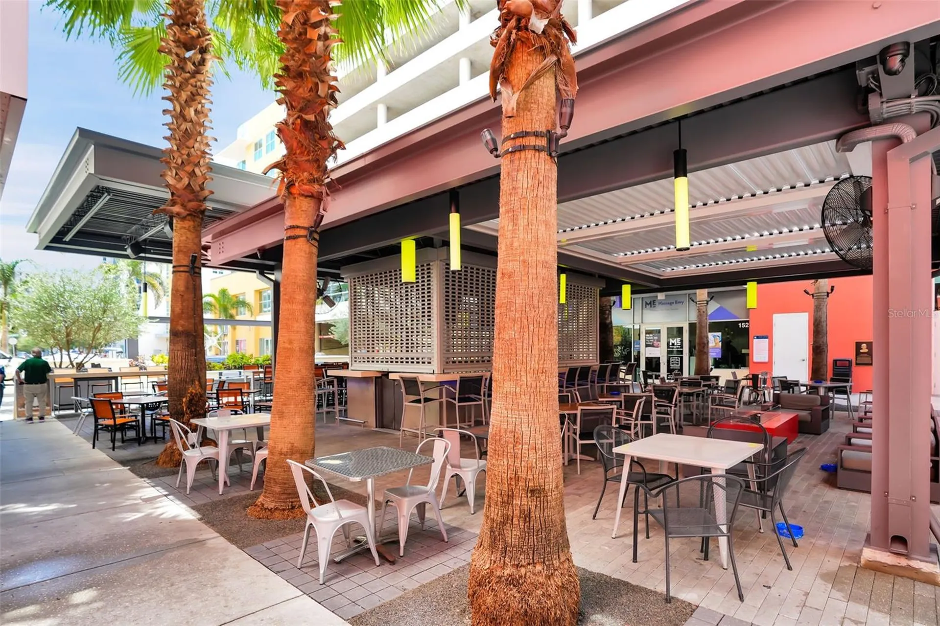 1208 E Kennedy Boulevard Tampa FL 33602
