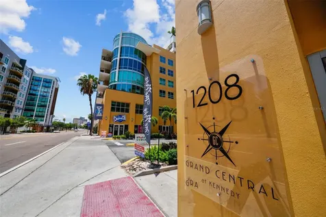 1208 E Kennedy Boulevard Tampa FL 33602