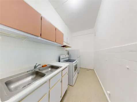 8 Calle Betances Manati PR 00674