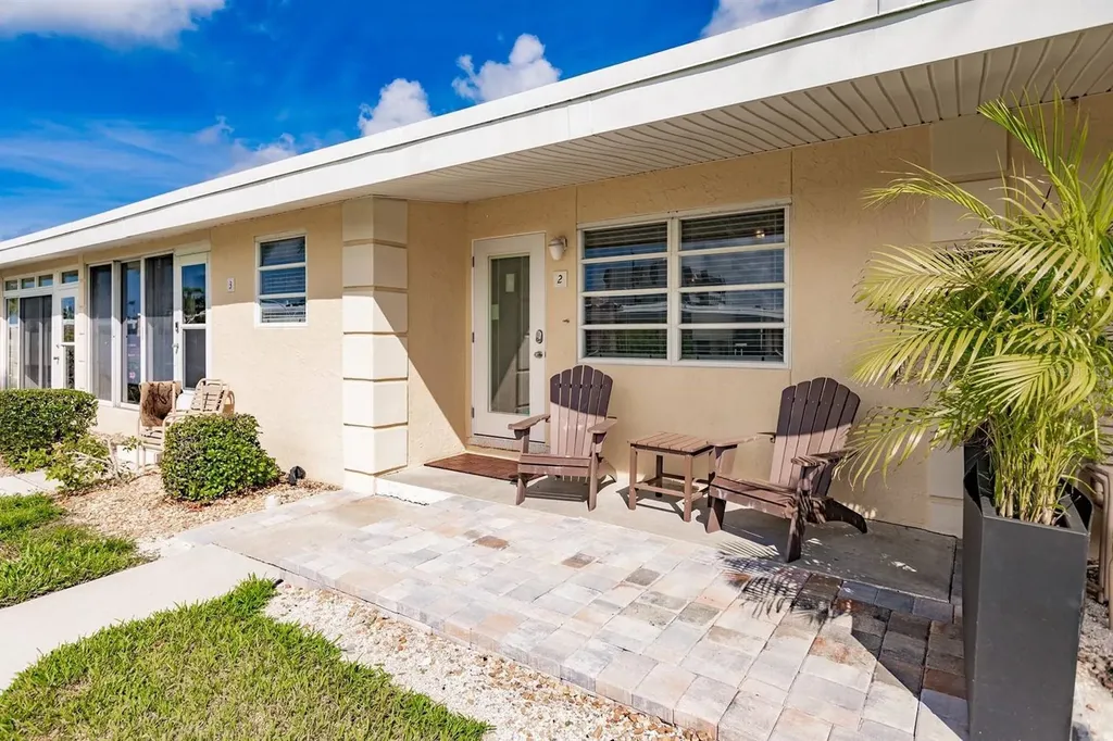 6006 Midnight Pass Road Sarasota FL 34242