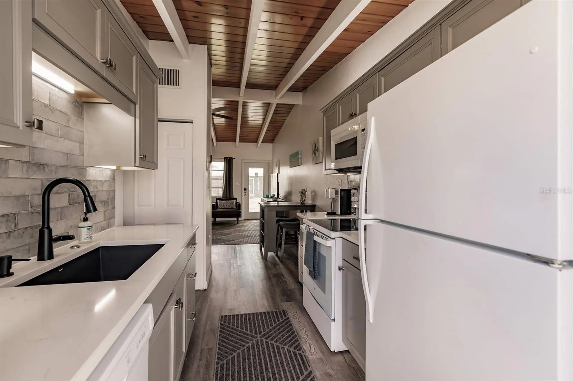 6006 Midnight Pass Road Sarasota FL 34242