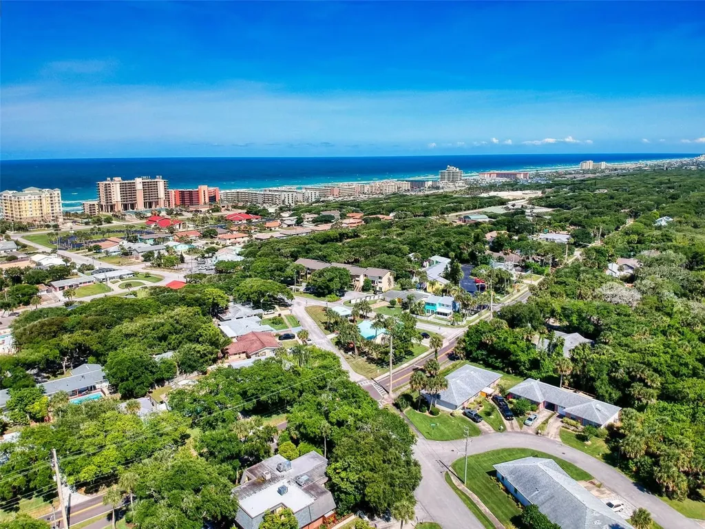 3800 Saxon Drive New Smyrna Beach FL 32169
