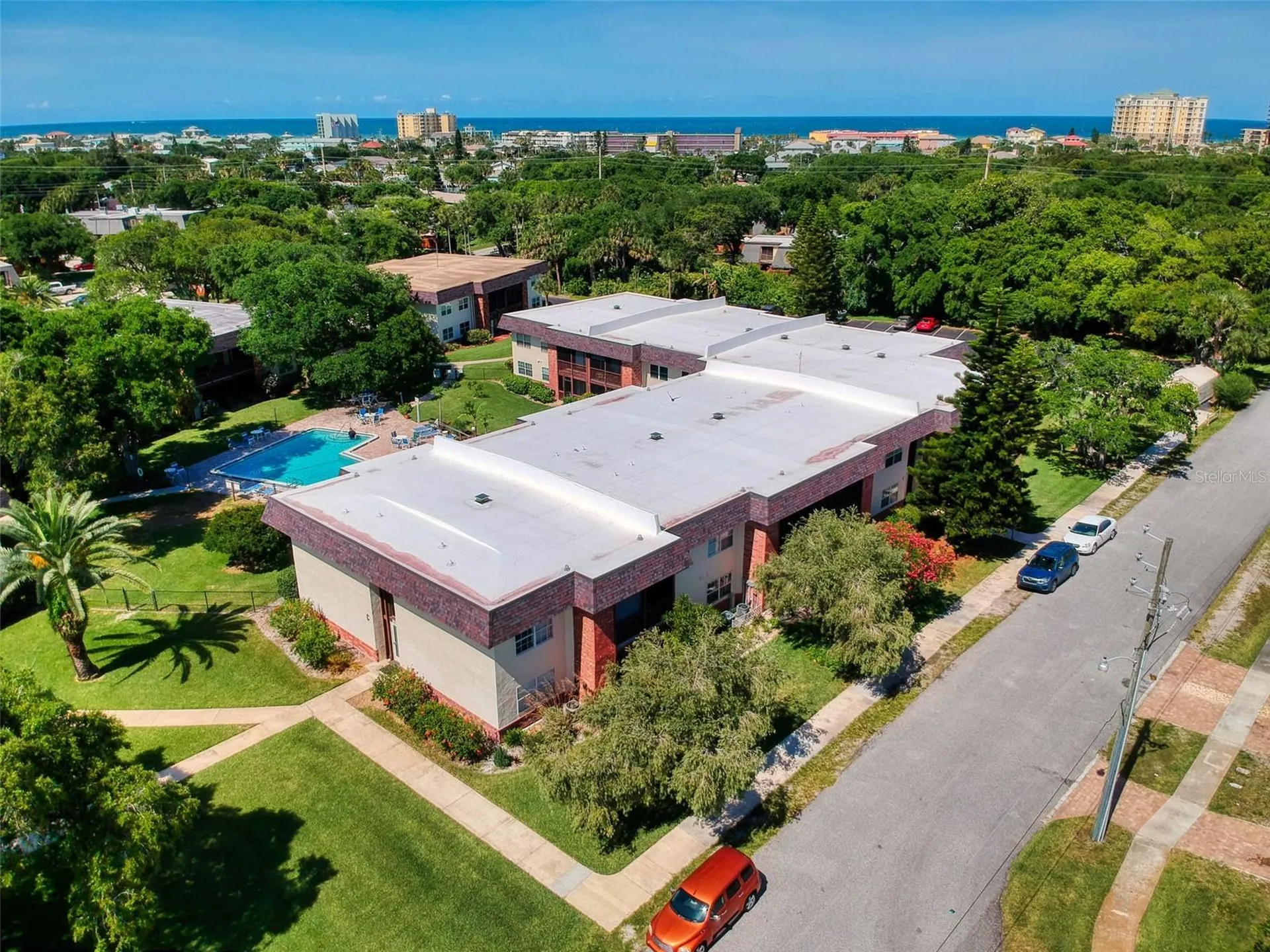 3800 Saxon Drive New Smyrna Beach FL 32169