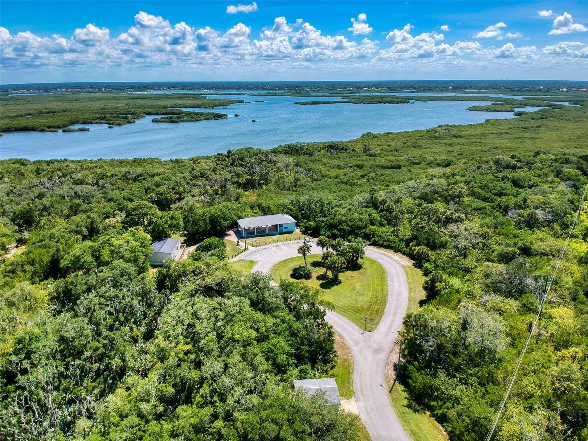 3800 Saxon Drive New Smyrna Beach FL 32169