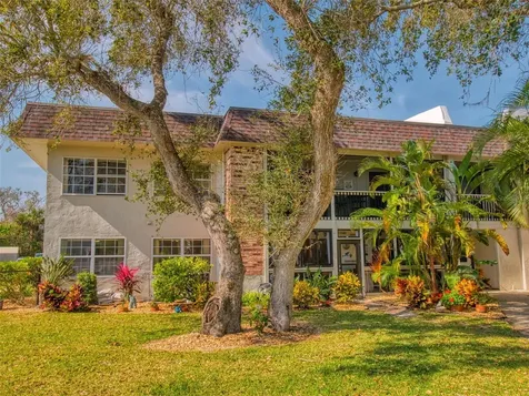 3800 Saxon Drive New Smyrna Beach FL 32169