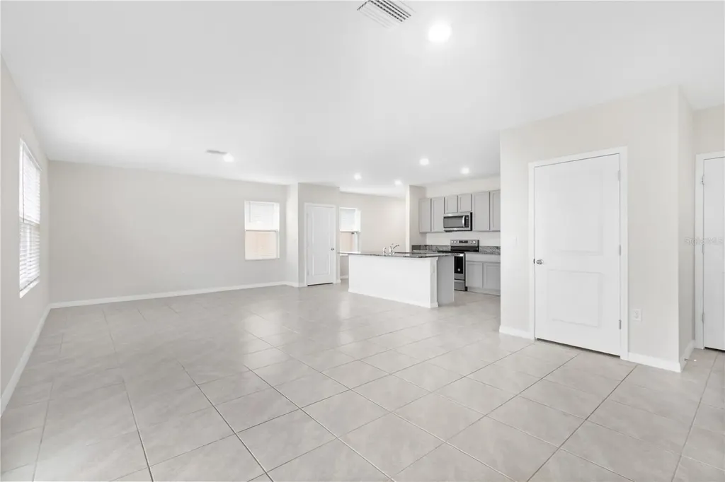 9151 Forge Breeze Loop Wesley Chapel FL 33545