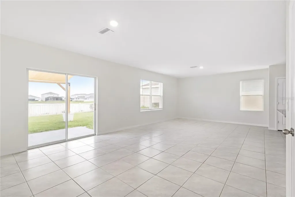 9151 Forge Breeze Loop Wesley Chapel FL 33545