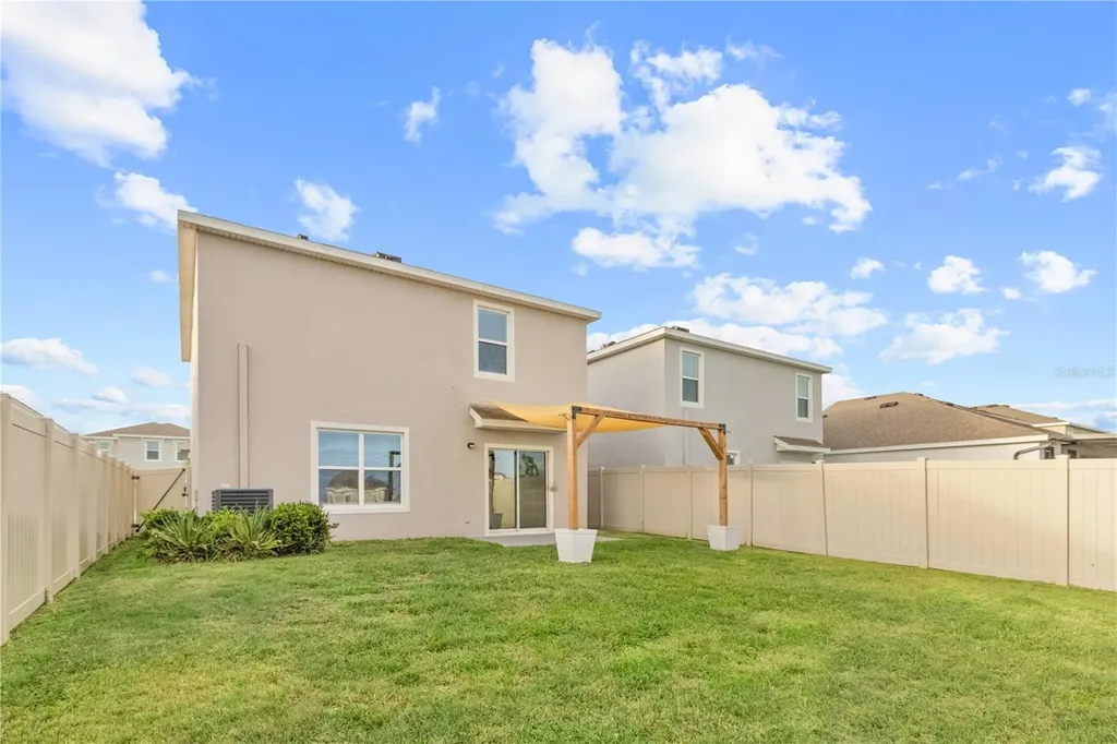 9151 Forge Breeze Loop Wesley Chapel FL 33545
